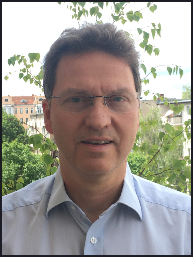 Dr. Andreas Etges LMU München